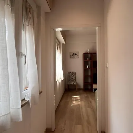 Apartmán Centre W Ac 5min Walk To - Il Lupo Affitta