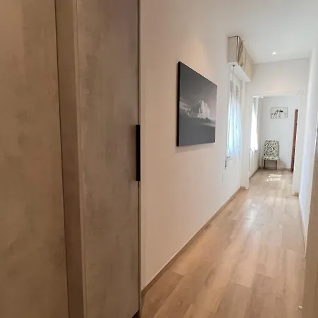 Centre Con Parcheggio - Il Lupo Affitta Apartment Cattolica