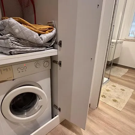 Apartmán Centre W Ac 5min Walk To - Il Lupo Affitta *