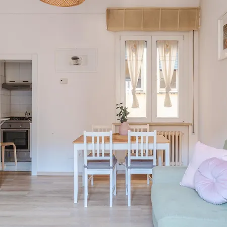 Centre W Ac 5min Walk To - Il Lupo Affitta Apartment *
