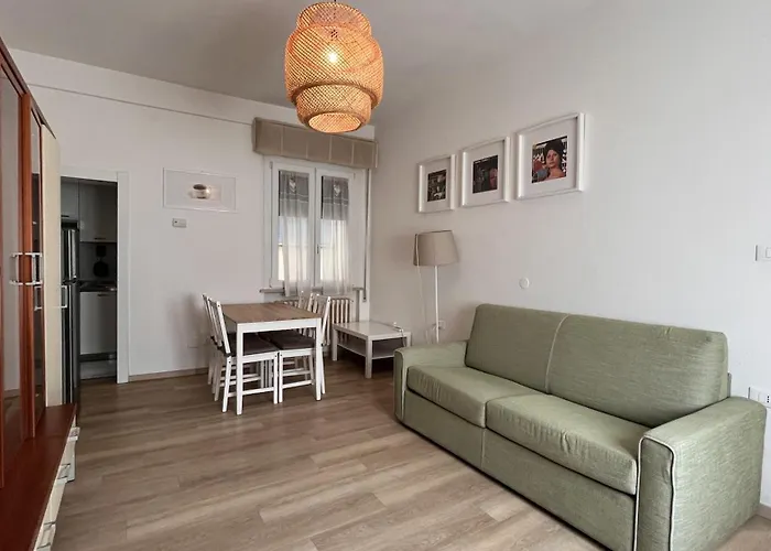 Centre W Ac 5min Walk To - Il Lupo Affitta Apartmán